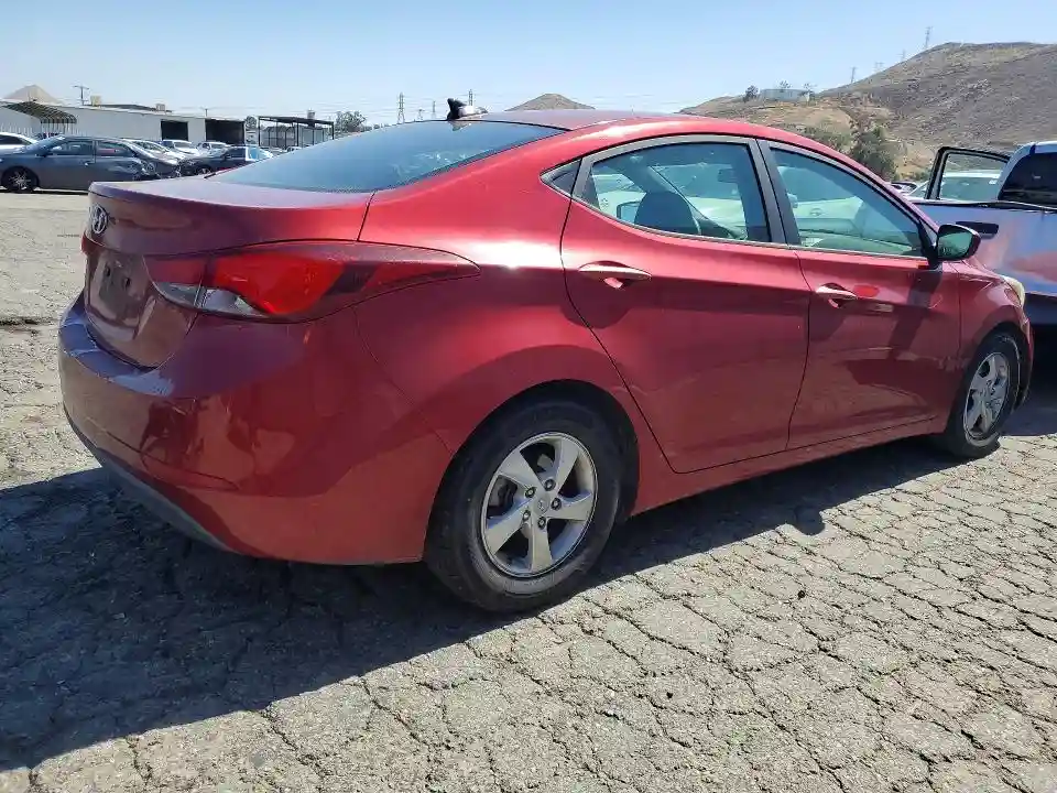 5NPDH4AE9FH558047 2015 HYUNDAI ELANTRA-2