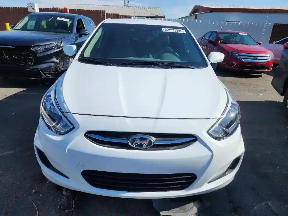 KMHCT4AE0HU343090 2017 HYUNDAI ACCENT-4