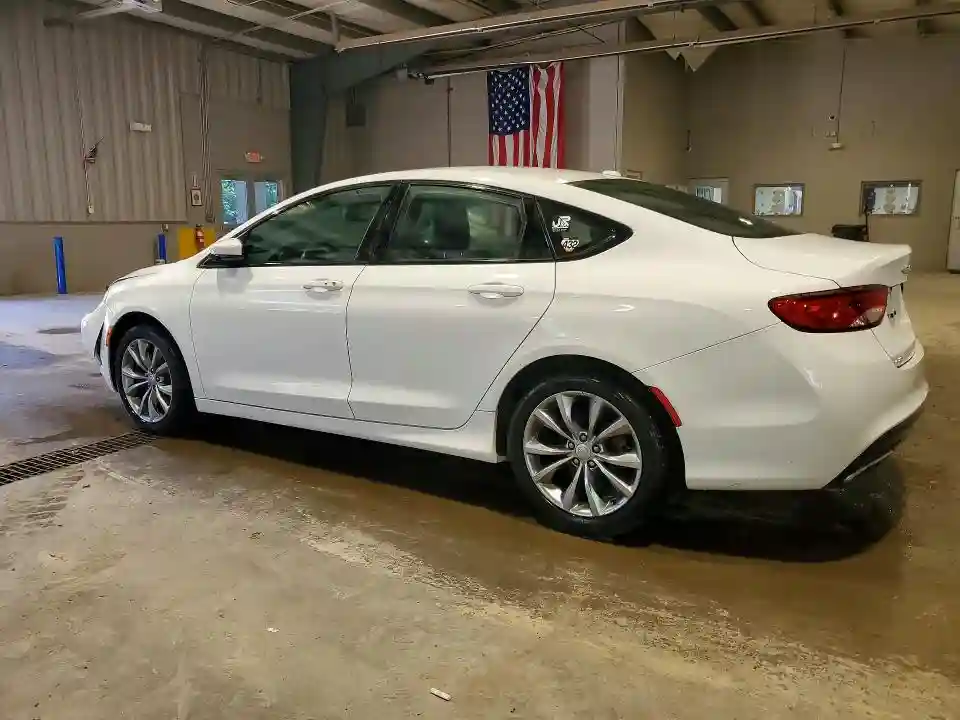 1C3CCCDG6FN556861 2015 CHRYSLER 200-1