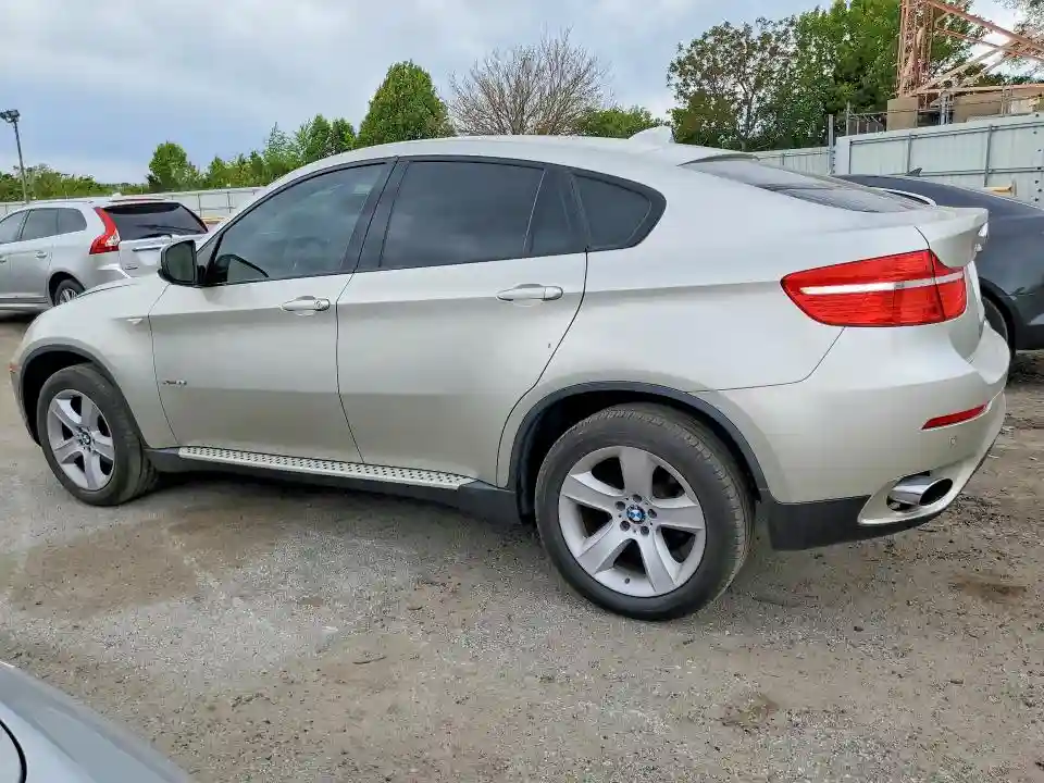 5UXFG2C54BLX07384 2011 BMW X6-1