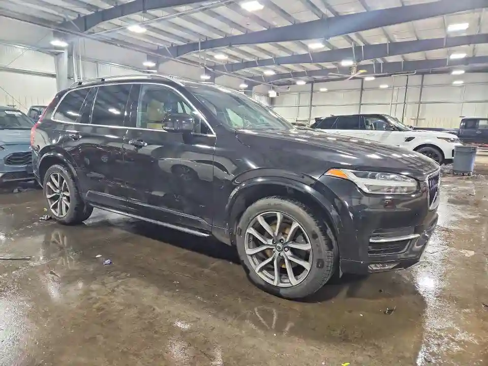 YV4A22PK0G1035415 2016 VOLVO XC90-3