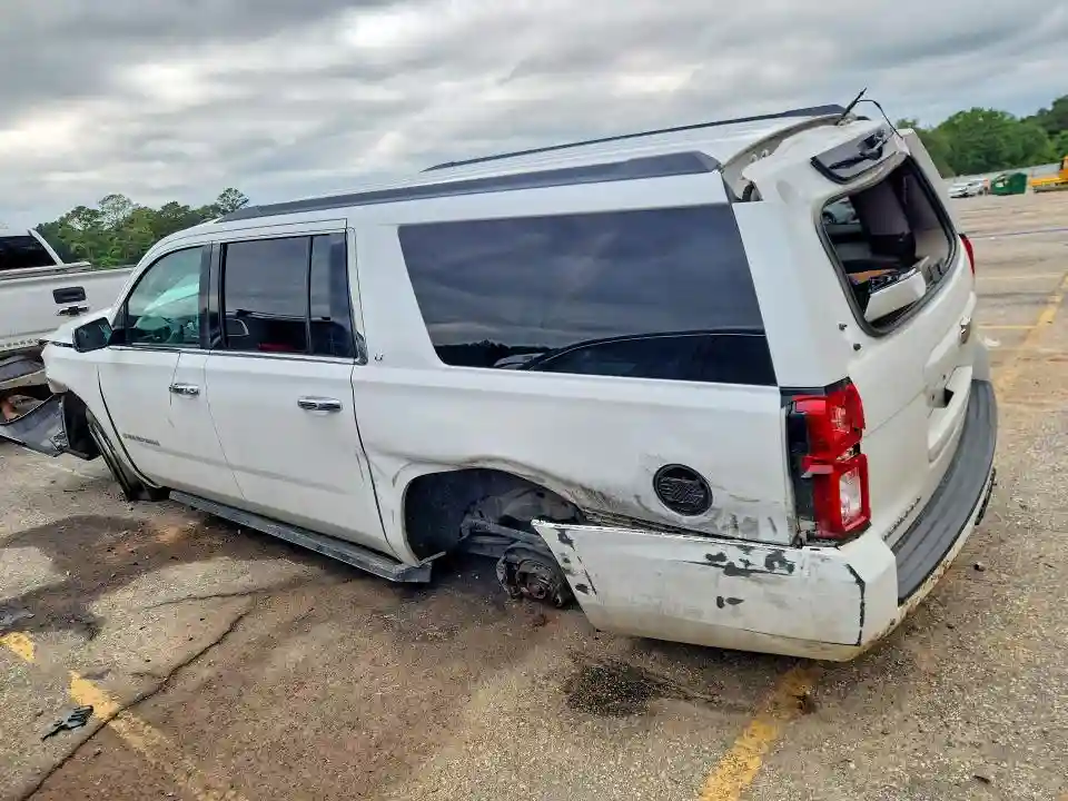 1GNSCJKC2FR201519 2015 CHEVROLET SUBURBAN-1
