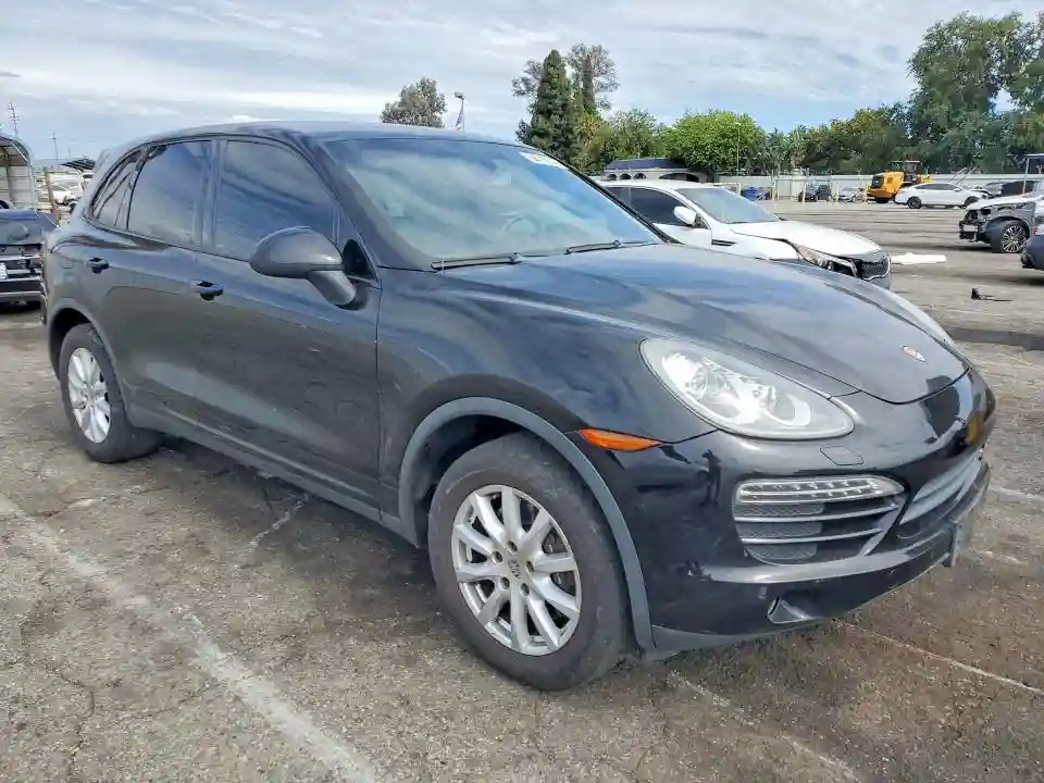 WP1AA2A27DLA06202 2013 PORSCHE CAYENNE-3