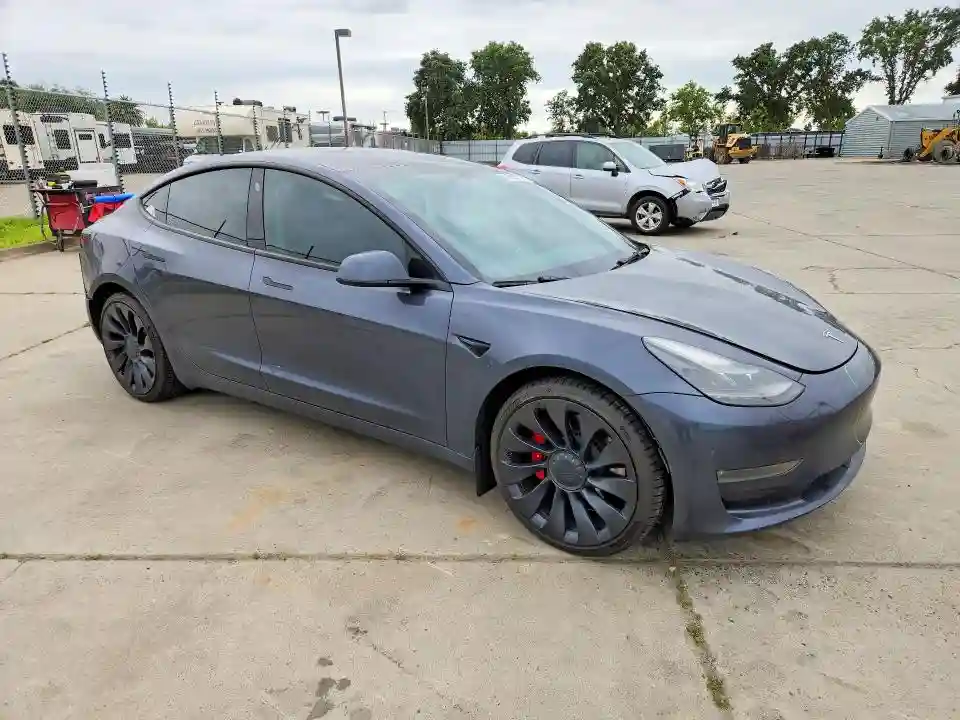 5YJ3E1ECXPF511170 2023 TESLA MODEL 3-3