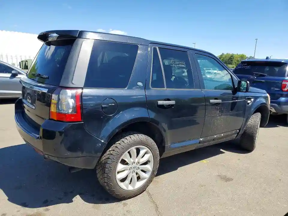 SALFR2BN1BH277130 2011 LAND ROVER LR2-2