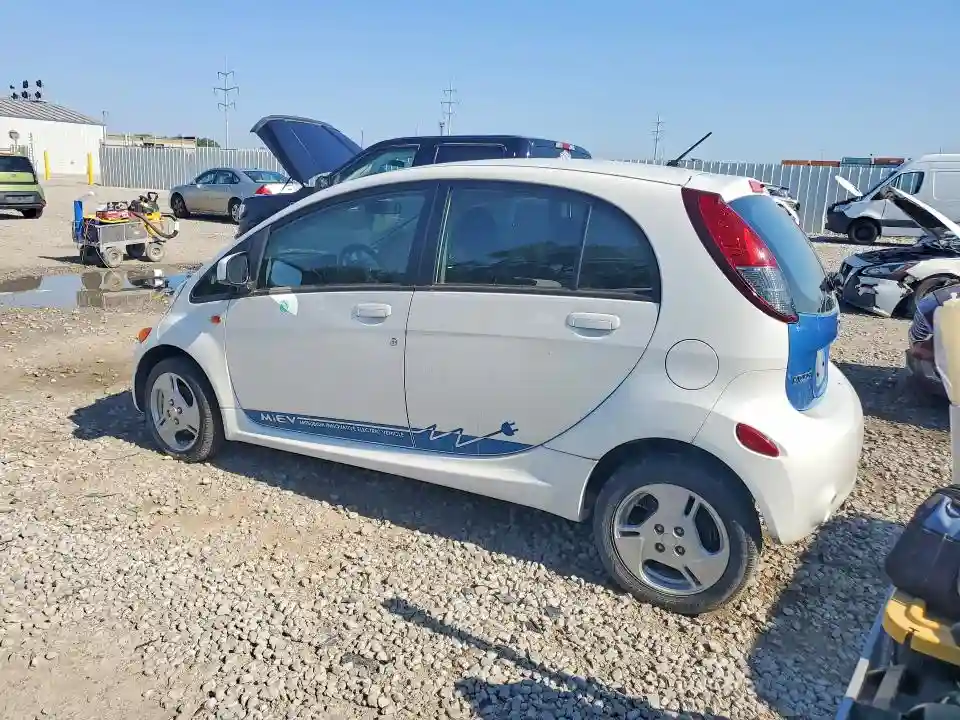 JA3215H19CU030433 2012 MITSUBISHI ALL OTHER-1