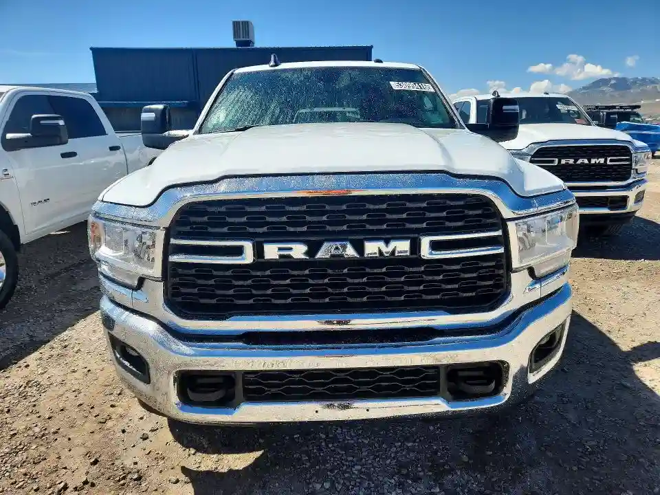 3C6UR5DL4PG537606 2023 RAM 2500-4