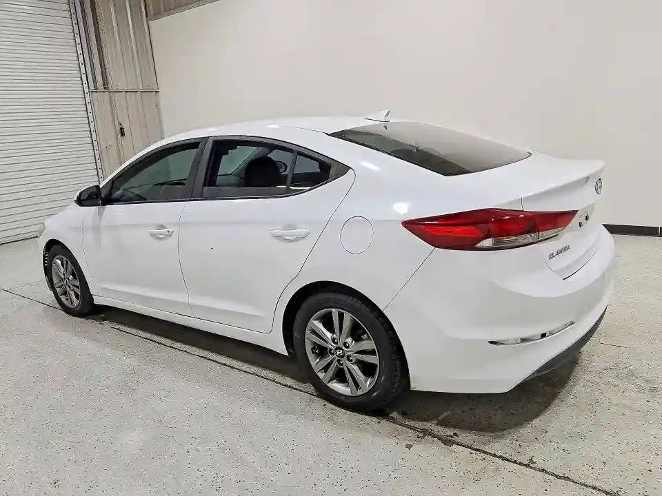 5NPD84LF5JH310702 2018 HYUNDAI ELANTRA-1