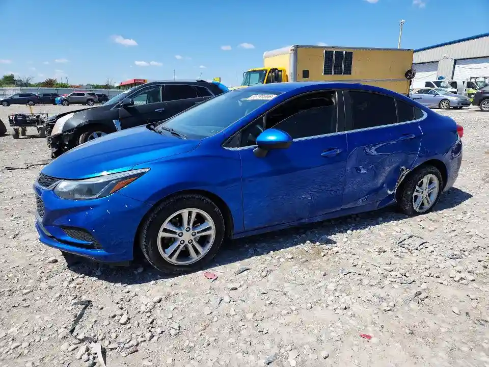 1G1BE5SM9J7246375 2018 CHEVROLET CRUZE-0