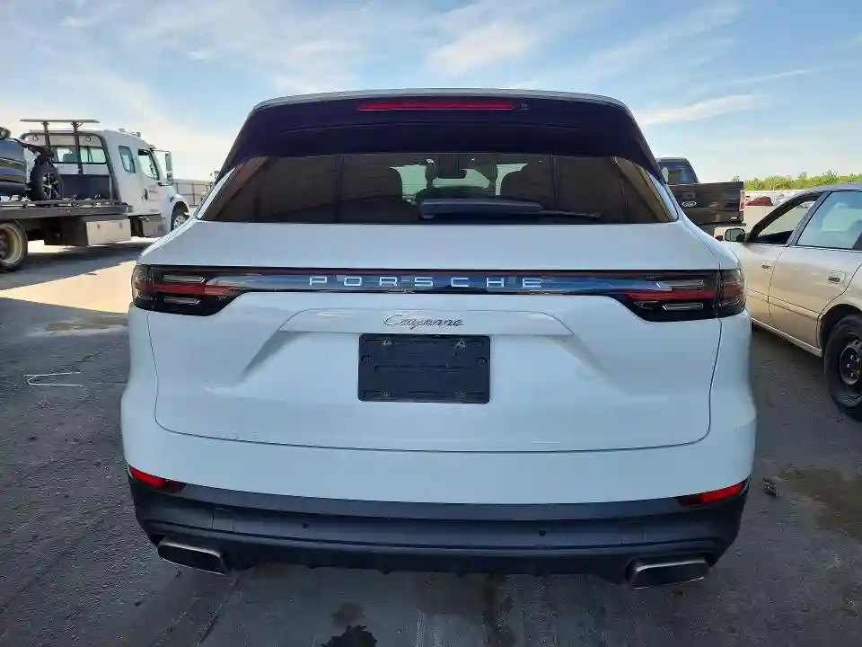 WP1AA2AY7KDA03277 2019 PORSCHE CAYENNE-5