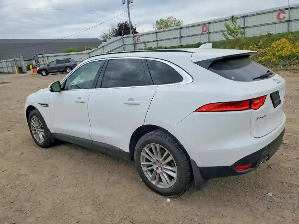 SADCK2FN8JA281258 2018 JAGUAR F-PACE-1