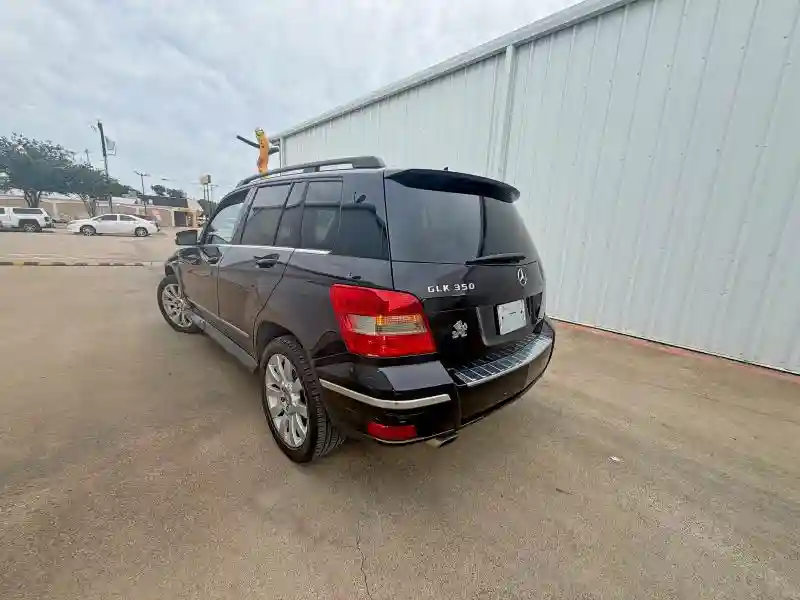 WDCGG5GB0AF436418 2010 MERCEDES-BENZ GLK-CLASS-2