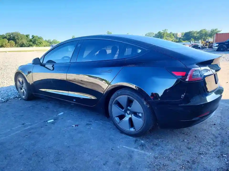 5YJ3E1EB9MF979569 2021 TESLA MODEL 3-1