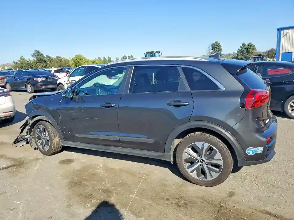 KNDCC3LG7N5116935 2022 KIA NIRO-1