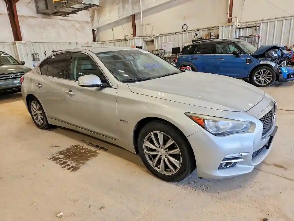 JN1AV7AR4EM700974 2014 INFINITI-3