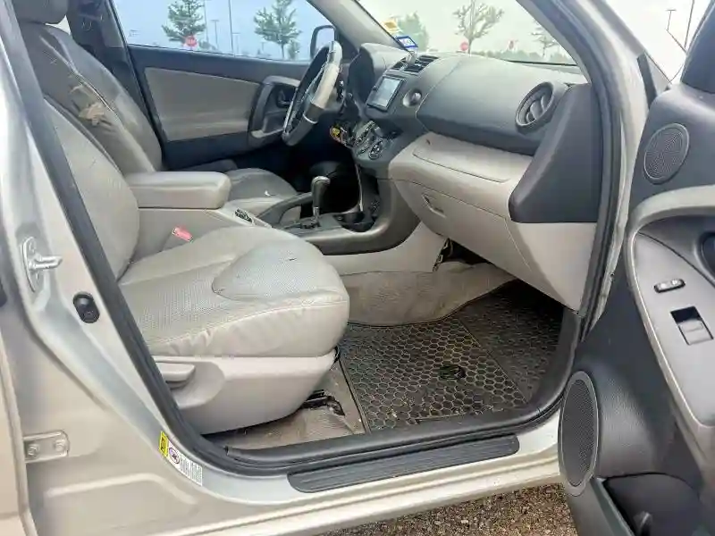 2T3YF4DVXCW118524 2012 TOYOTA RAV4-4