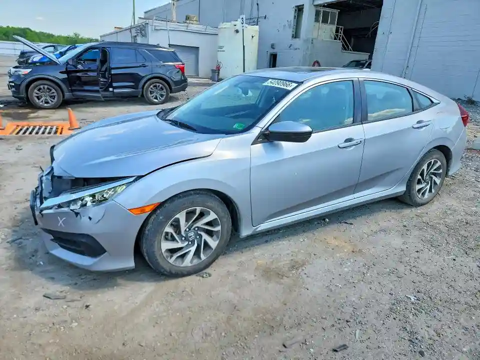2HGFC2F76JH520834 2018 HONDA CIVIC-0