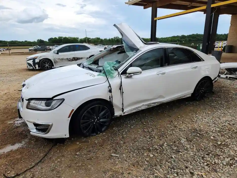 3LN6L5E92LR613971 2020 LINCOLN MKZ-0