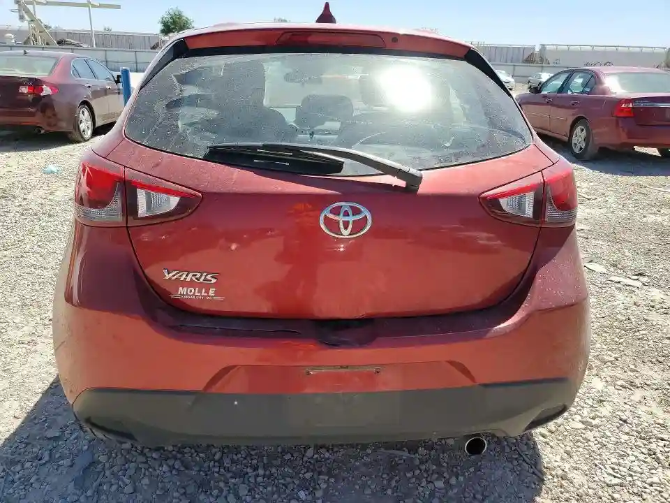 3MYDLBJV9LY706586 2020 TOYOTA YARIS-5