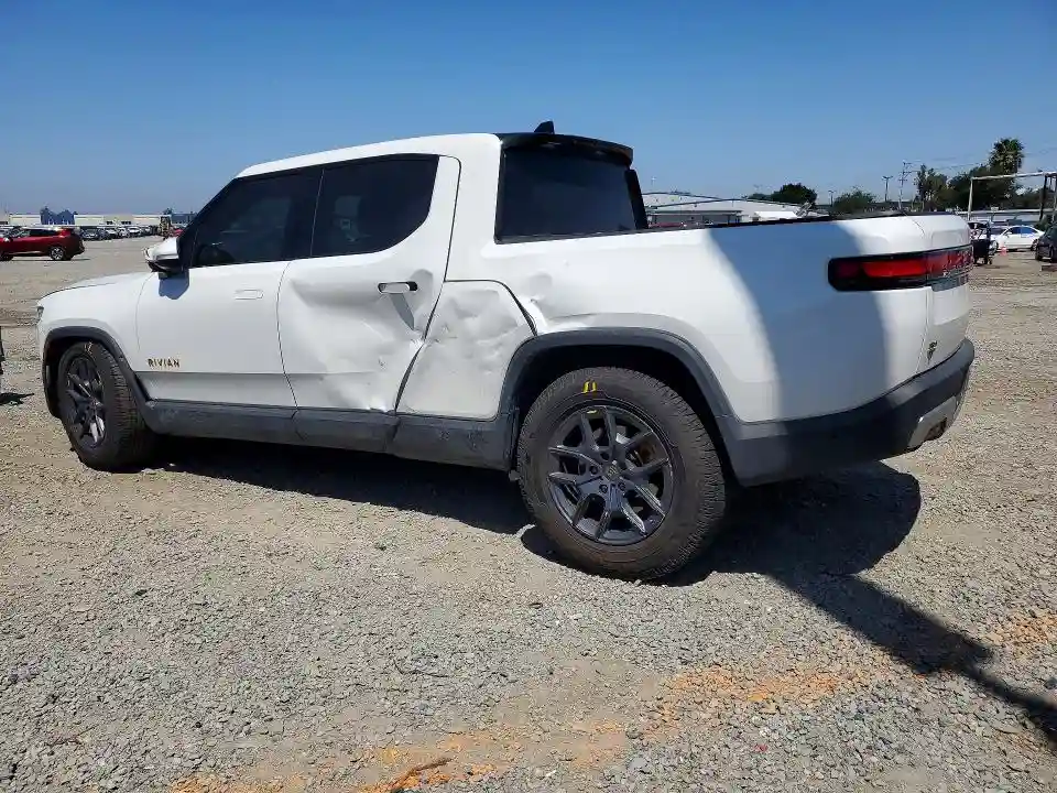 7FCTGAAAXNN015566 2022 RIVIAN RIT-1