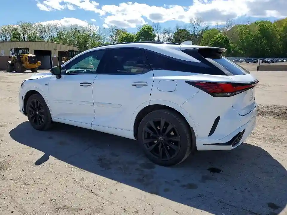 2T2BCMEA4PC010230 2023 LEXUS RX450-1