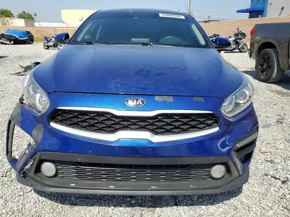 3KPF24AD9ME354299 2021 KIA FORTE-4