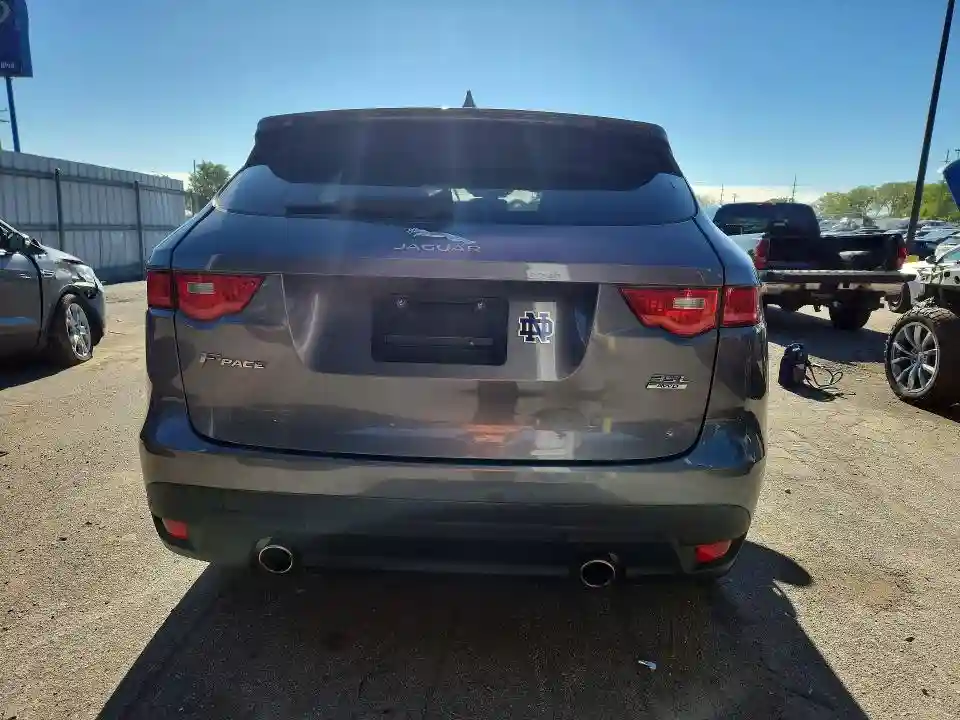 SADCK2BV7HA898246 2017 JAGUAR F-PACE-5