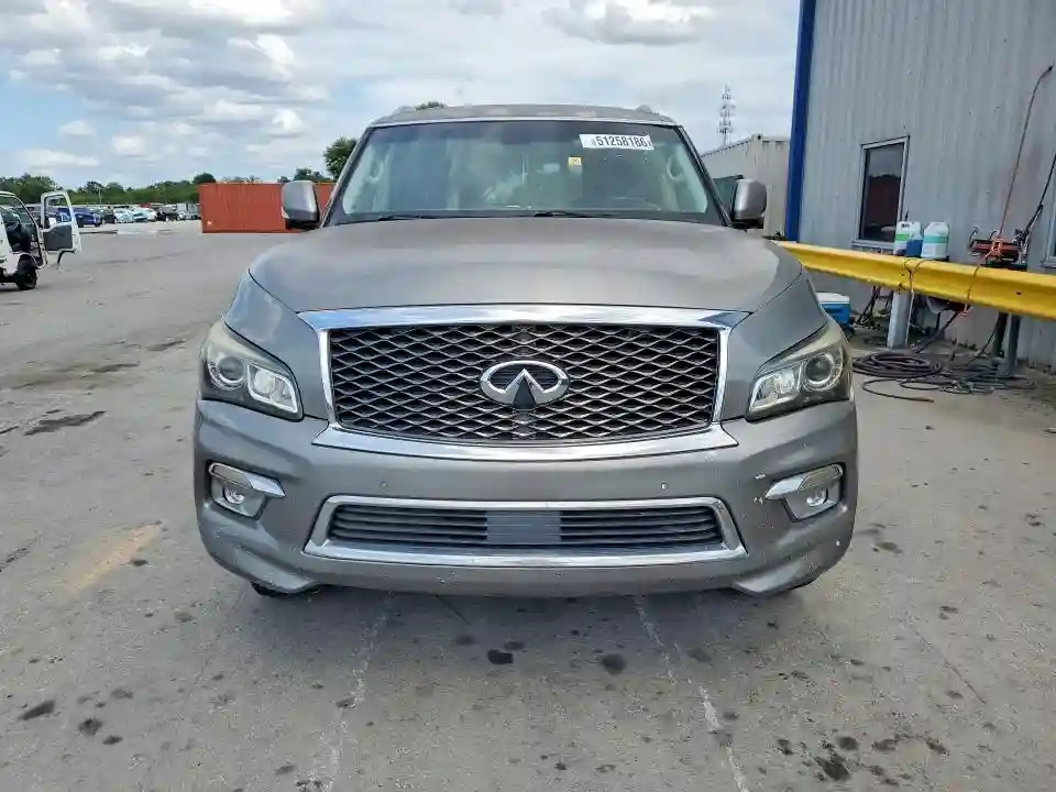 JN8AZ2NE2H9154554 2017 INFINITI QX80-4