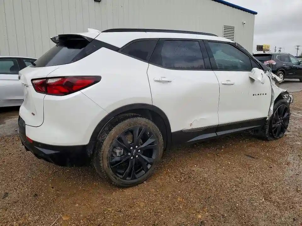 3GNKBERS0LS721881 2020 CHEVROLET BLAZER-2