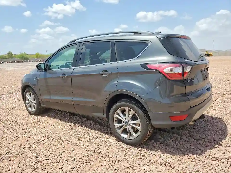 1FMCU0GD5JUA74370 2018 FORD ESCAPE-1