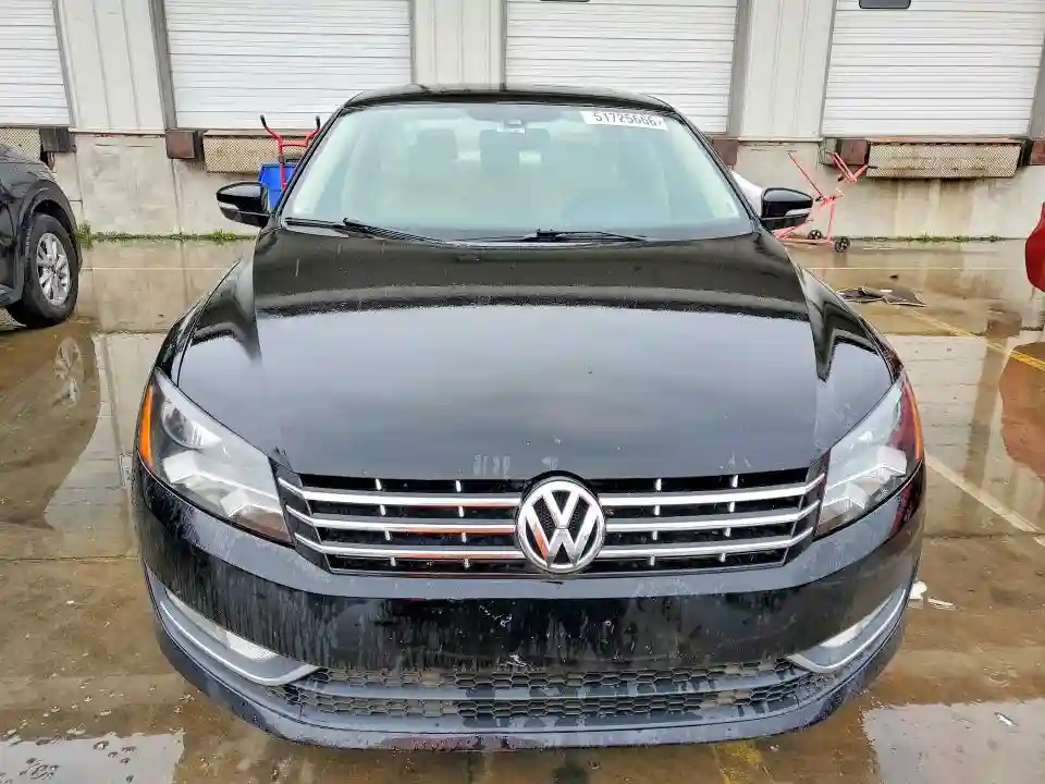 1VWCN7A32EC010564 2014 VOLKSWAGEN PASSAT-4