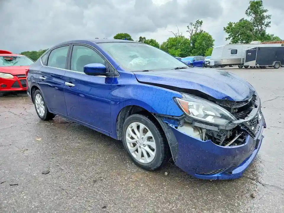 3N1AB7AP1JY272621 2018 NISSAN SENTRA-3