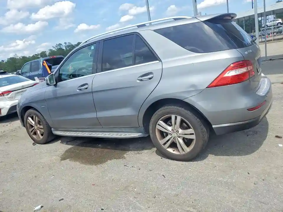4JGDA2EBXCA008900 2012 MERCEDES-BENZ M-CLASS-1