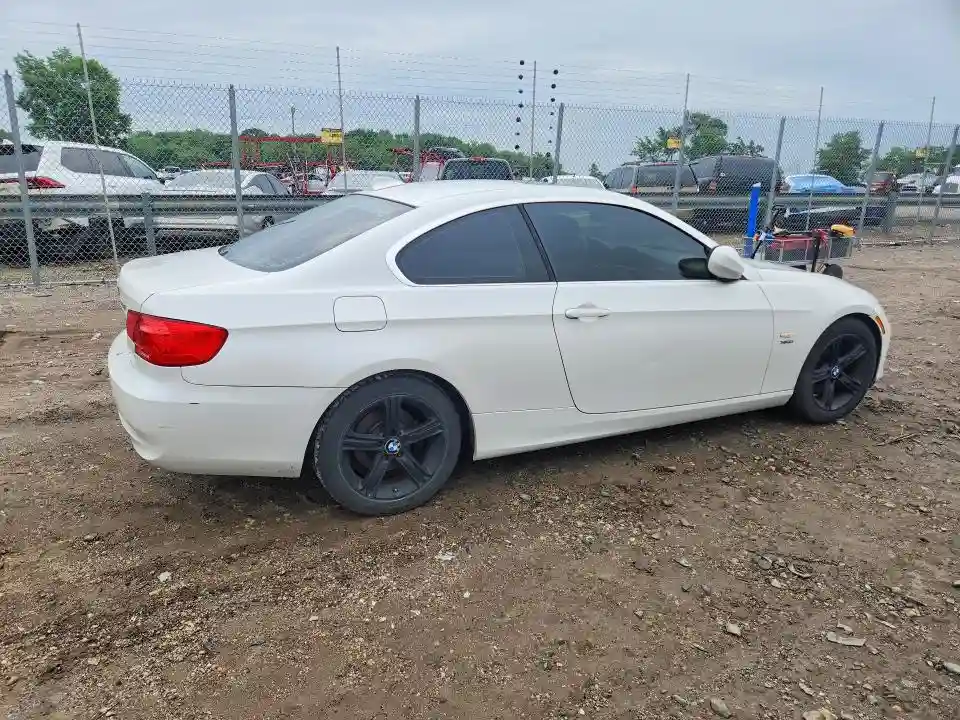 WBAKF5C57CE656549 2012 BMW 3 SERIES-2