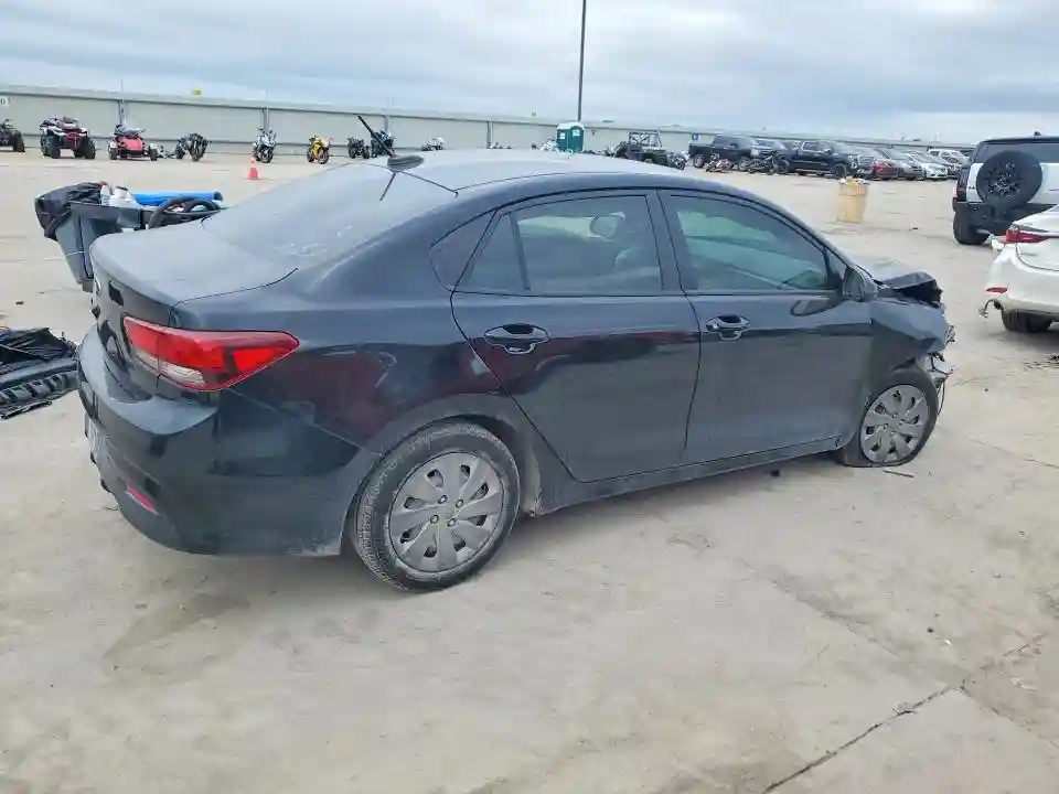 3KPA24AD2LE335148 2020 KIA RIO-2
