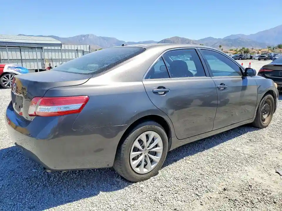 4T4BF3EK0BR108330 2011 TOYOTA CAMRY-2