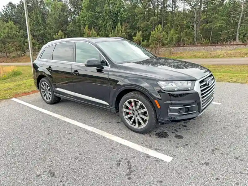 WA1VAAF76HD057153 2017 AUDI Q7-0