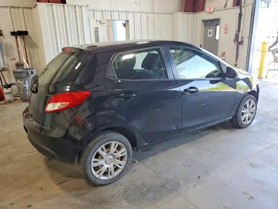 JM1DE1KZ8D0155325 2013 MAZDA 2-2
