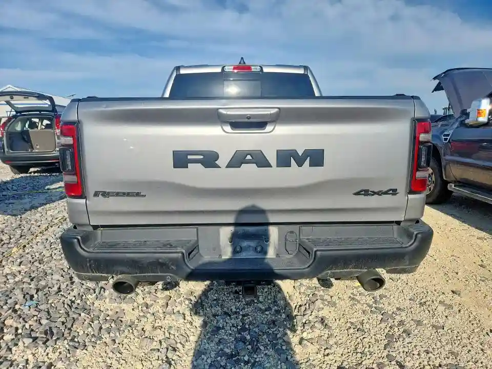 1C6SRFLT3NN112803 2022 RAM 1500-5