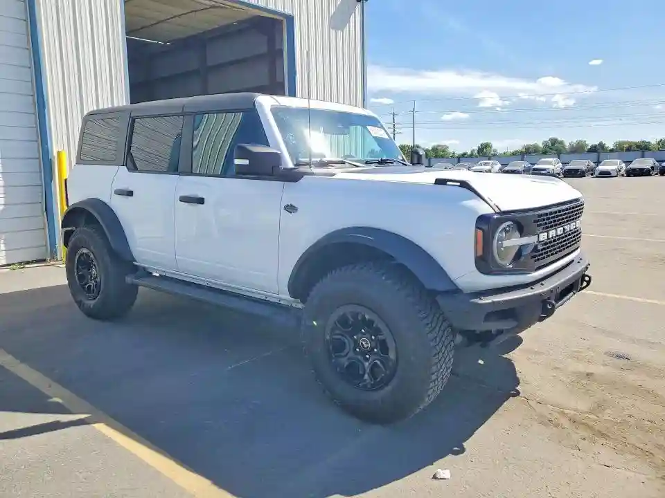 1FMEE2BP2RLA35028 2024 FORD BRONCO-3