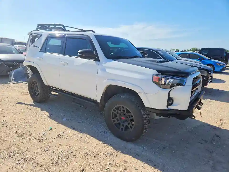 JTELU5JR0R6224869 2024 TOYOTA 4RUNNER-3