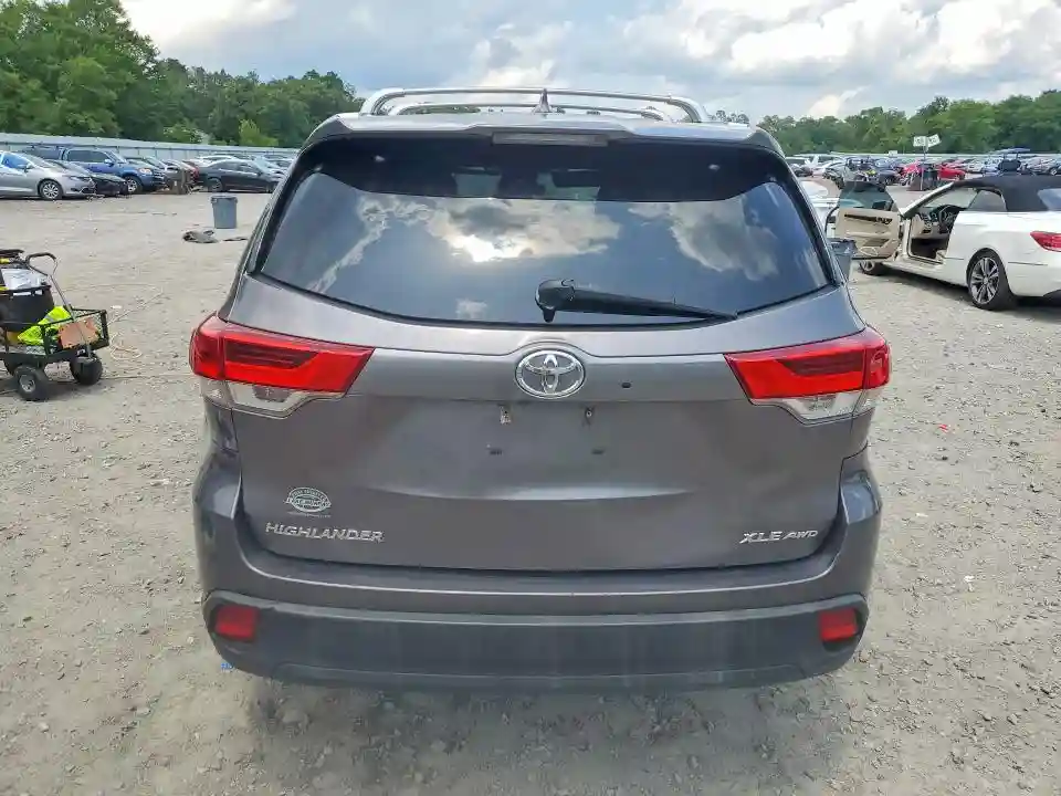 5TDJZRFH4HS465143 2017 TOYOTA HIGHLANDER-5