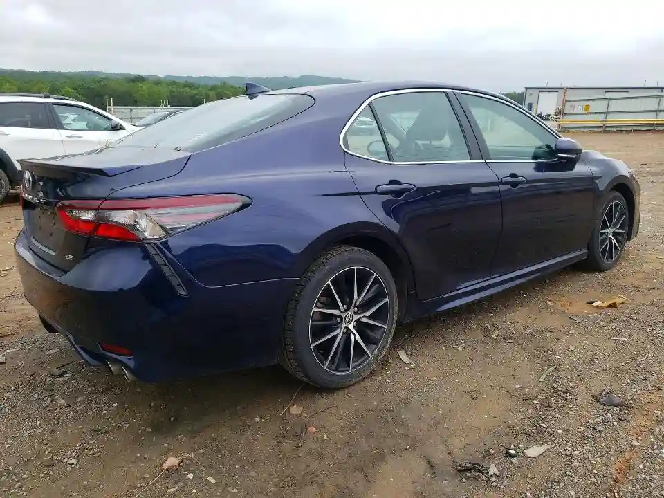 4T1G11AK1NU045932 2022 TOYOTA CAMRY-2