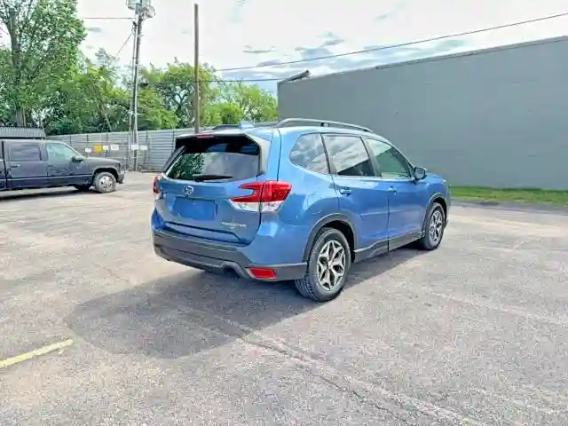 JF2SKAJC0LH417207 2020 SUBARU FORESTER-3