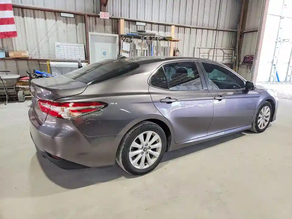 4T1C11AK8LU932648 2020 TOYOTA CAMRY-2
