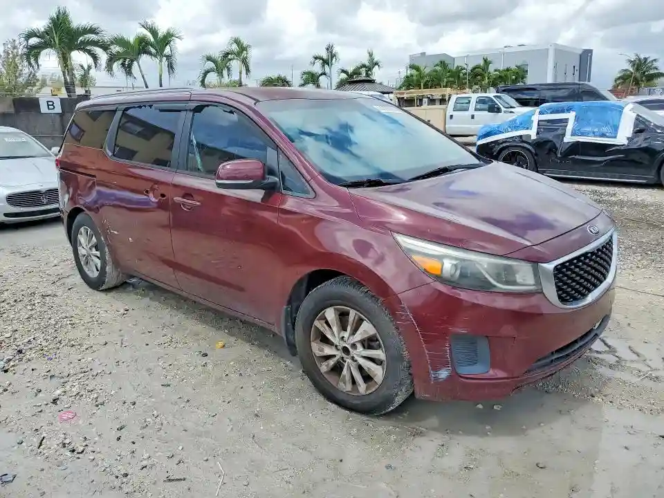 KNDMB5C17F6059758 2015 KIA SEDONA-3