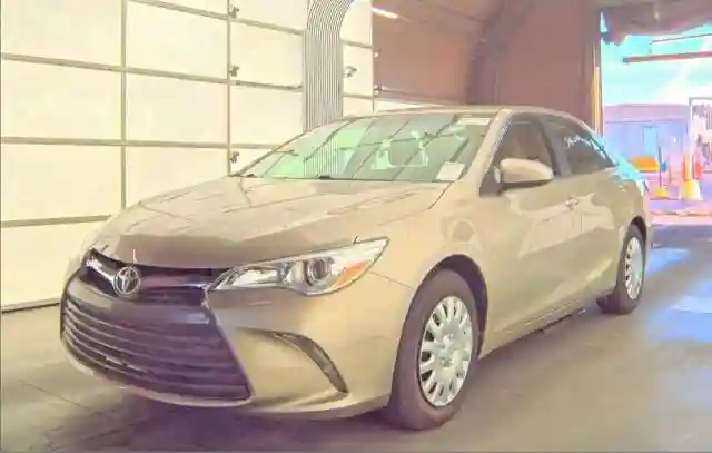 4T4BF1FK3FR460102 2015 TOYOTA CAMRY-1
