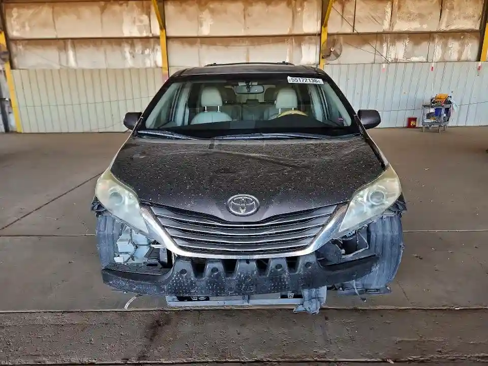5TDDK3DC9CS044484 2012 TOYOTA SIENNA-4