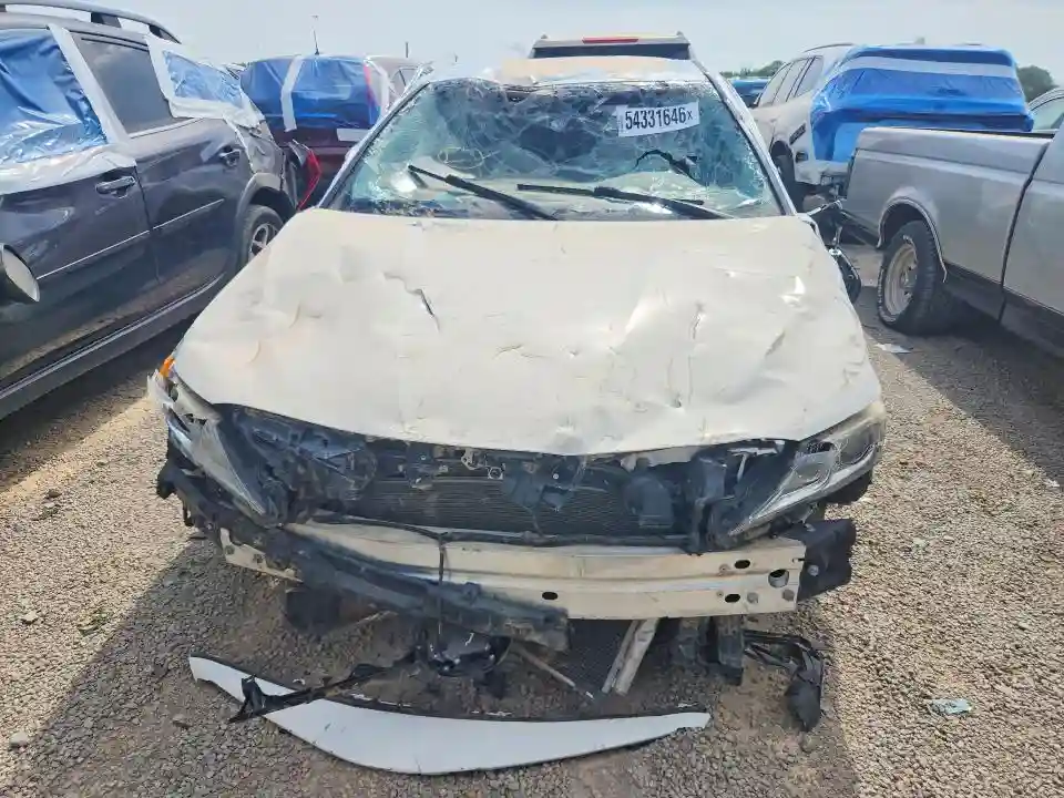4T1M11AK9LU910968 2020 TOYOTA CAMRY-4
