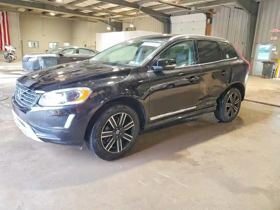 YV440MRR9H2216520 2017 VOLVO XC60-0